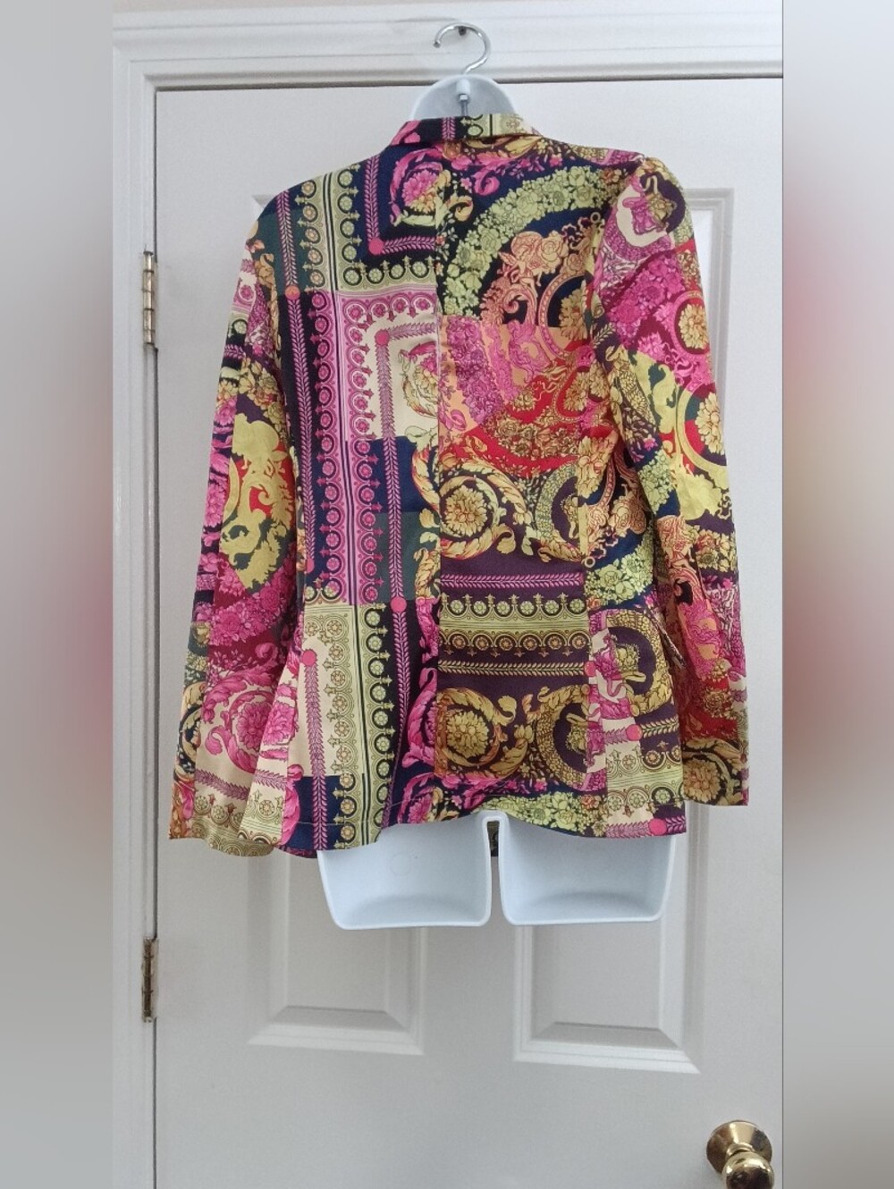 SHEIN Pink Multi-Print Women’s Blouse SIZE LARGE - Picture 7 of 8